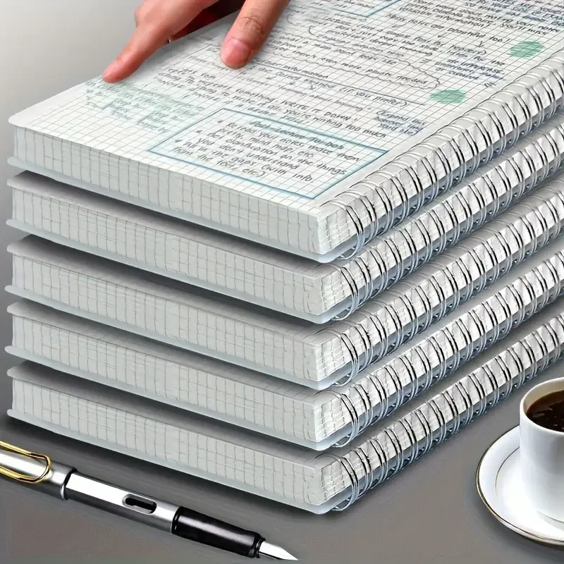 Spiral Bound Grid Notebook A5 - Caderno Espiral A5 com Páginas Quadriculadas,
