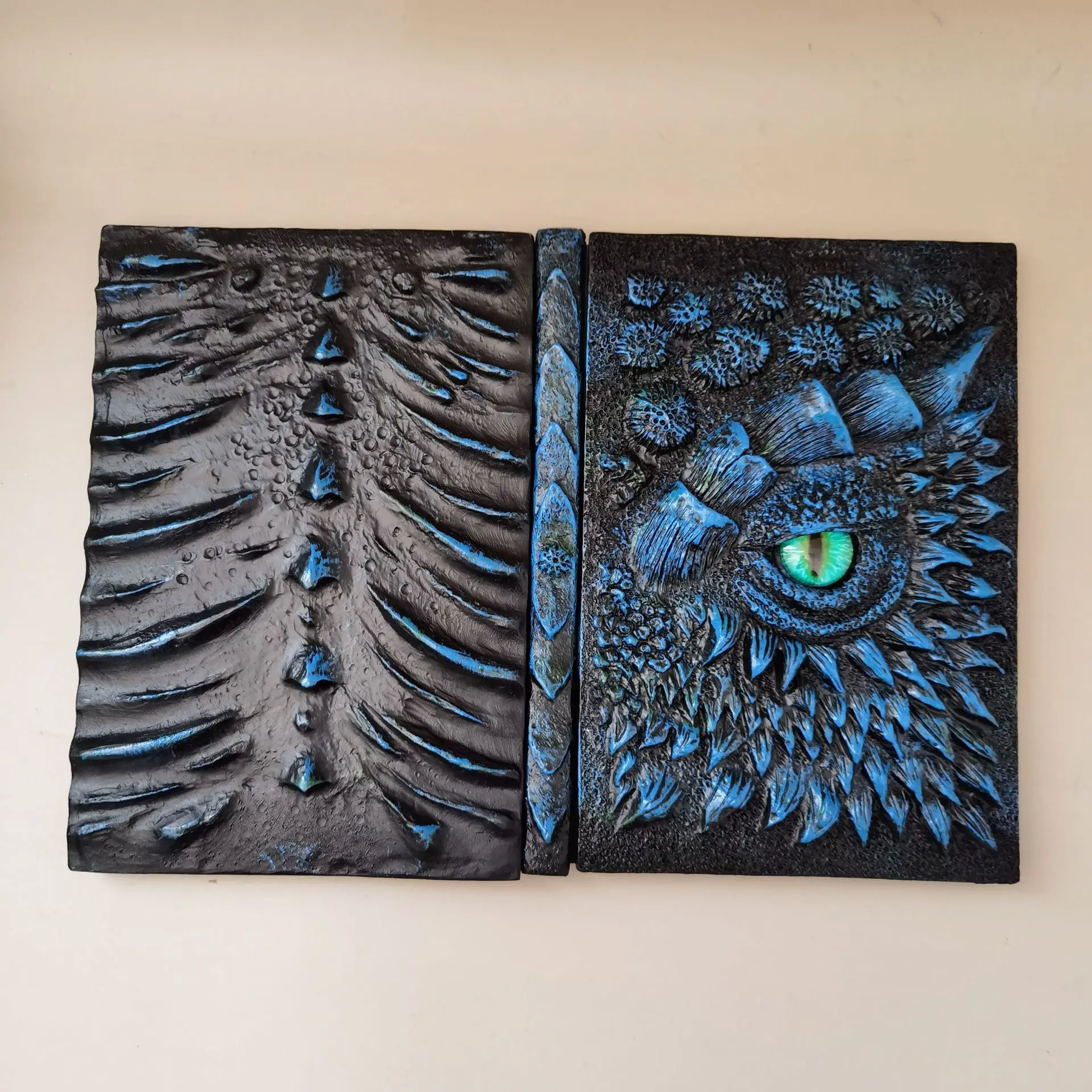 Caderno 3D em Relevo Cthulhu,  - Stationery avaliação e preço