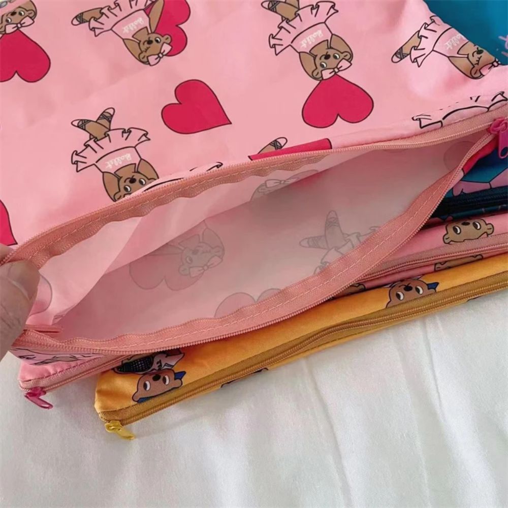 Bolsa de Maquiagem Kawaii com  - Stationery avaliação e preço